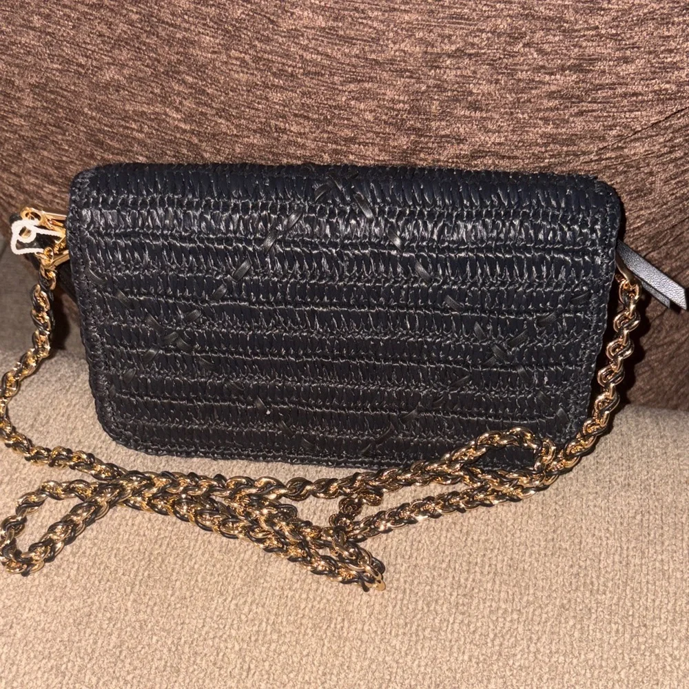 Tory Burch Black Woven Leather Crossbody with Gold Logo Chain - Picture 5 of 5